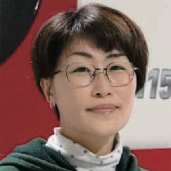 篠塚朋子さん